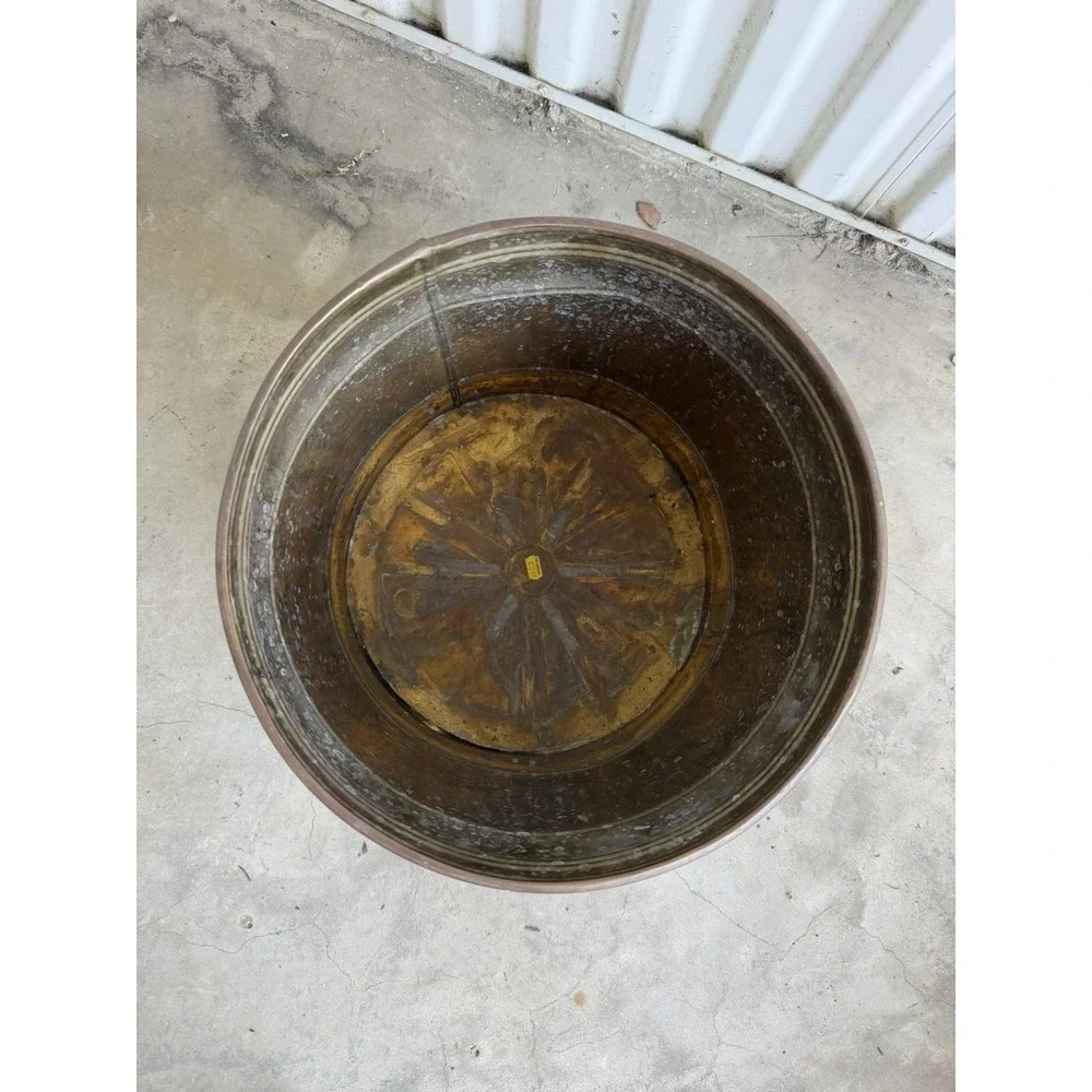 VTG Metal Waste Basket Trash Can Heavy Emboss Brass Shell Pattern Coastal Patina